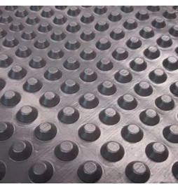 NOVAFOND MEMBRANA BUGNATA IN HDPE ANTIRADICE
